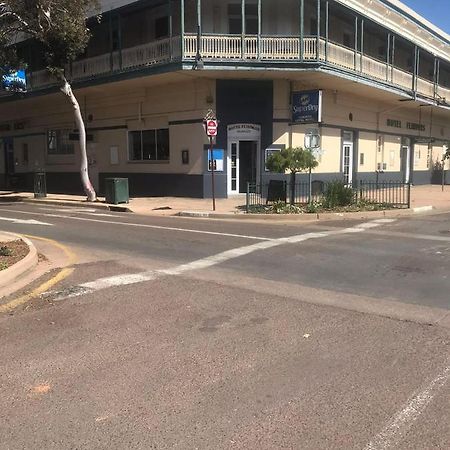 The Flinders Hotel Motel Порт Огъста Екстериор снимка