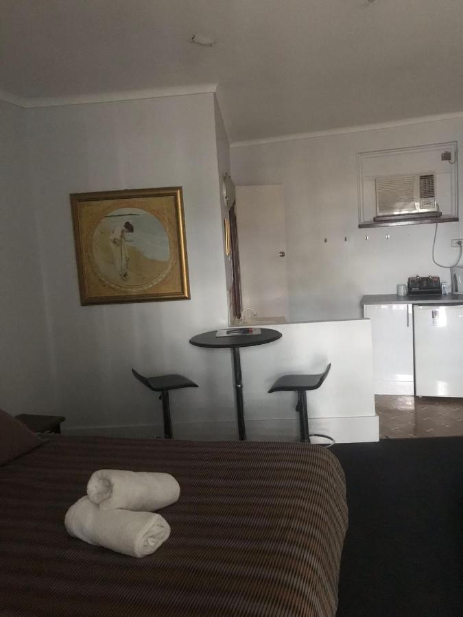 The Flinders Hotel Motel Порт Огъста Екстериор снимка
